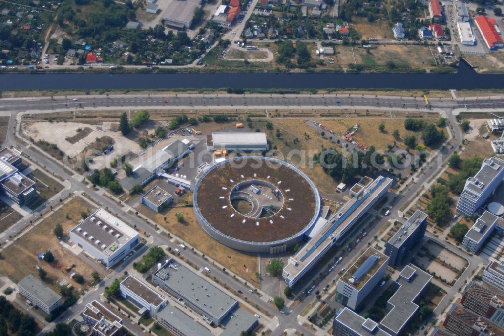 Aerial photograph Berlin - Research building and office complex Elektronen- Speicherring BESSY - Synchrotronstrahlungsquelle in the district Adlershof in Berlin, Germany