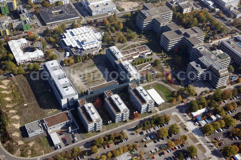 Aerial image Mainz - Research building and office complex of faculty of chemistry in Mainz in the state Rhineland-Palatinate, Germany