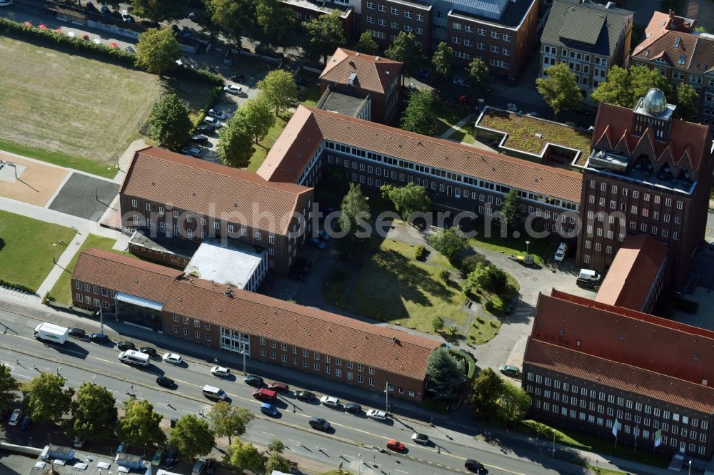 Braunschweig from the bird's eye view: Research building and office complex Haus der Wissenschaft Braunschweig Pockelsstrasse in Braunschweig in the state Lower Saxony