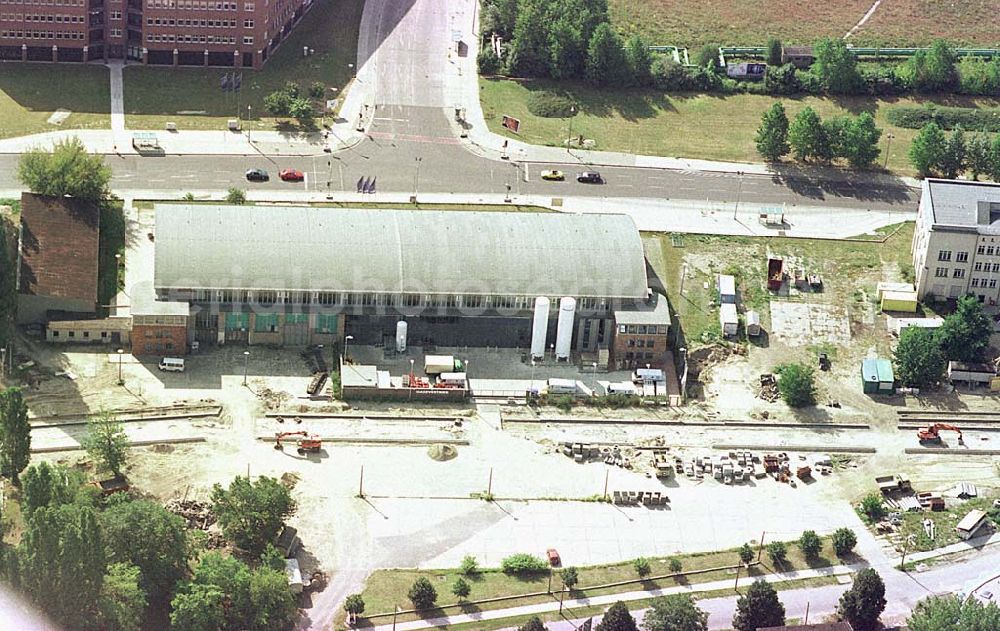 Aerial image Berlin-Adlershof - Forschungs- und Gewerbeentwicklungsgebiet WISTAS in Berlin-Adlershof an der Rudower Chaussee.