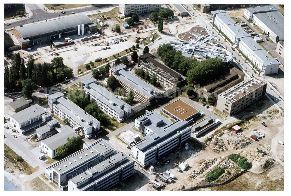 Berlin-Adlershof from the bird's eye view: Forschungs- und Gewerbeentwicklungsgebiet WISTAS in Berlin-Adlershof an der Rudower Chaussee.