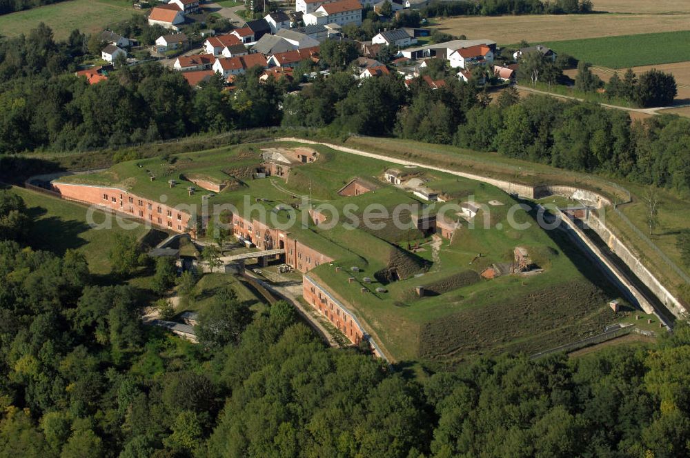 Katharinenberg from above - Das Fort Prinz Karl liegt ca. 10 km östlich von Ingolstadt an der ehemaligen Fort- und Kriegsstrase im Gemeindebereich Großmehring, Ortsteil Katharinenberg. Die Festung steht heute unter Denkmalschutz.