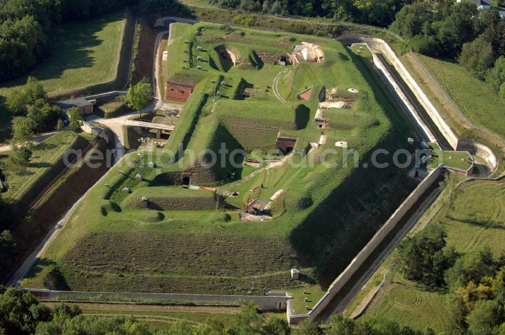 Katharinenberg from the bird's eye view: Das Fort Prinz Karl liegt ca. 10 km östlich von Ingolstadt an der ehemaligen Fort- und Kriegsstrase im Gemeindebereich Großmehring, Ortsteil Katharinenberg. Die Festung steht heute unter Denkmalschutz.