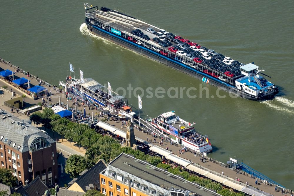 Aerial image Düsseldorf - Cargo ship on the Rhine on the banks of Duesseldorf casemates in Dusseldorf in the state of North Rhine-Westphalia