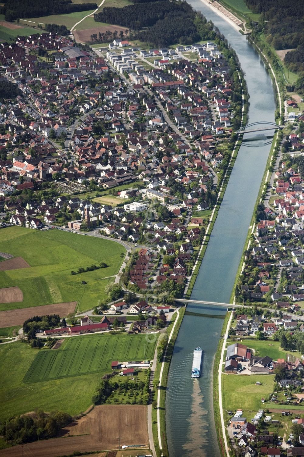 Aerial photograph Möhrendorf - Cargo ships and bulk carriers on the inland shipping waterway of the river course of Seebach in Moehrendorf in the state Bavaria, Germany