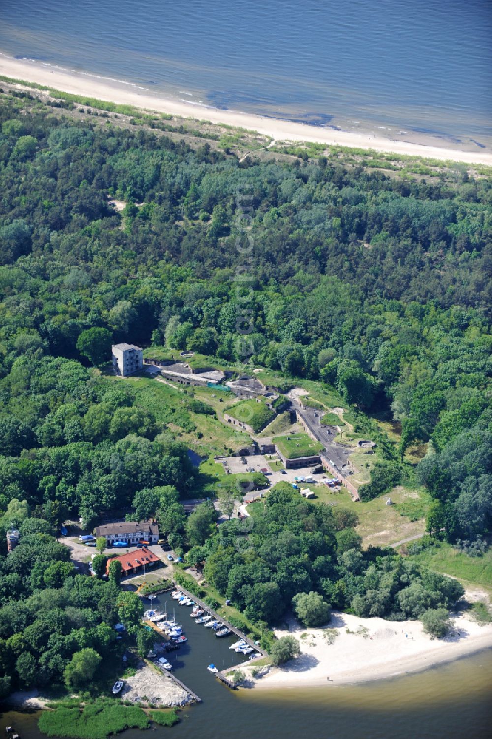 Swinemünde from the bird's eye view: Fragments of the fortress Westbatterie in Swinemuende in West Pomeranian, Poland