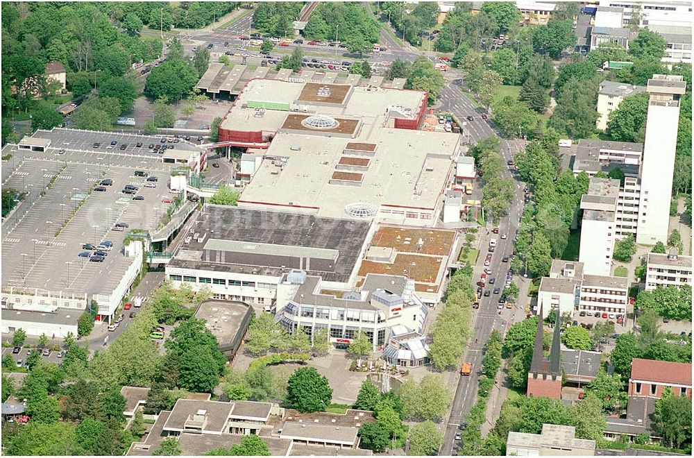 Aerial photograph Nürnberg - 27.05.04 Blick auf das Franken-Center in Nürnberg. Die Verkaufsfläche beträgt ca. 40.000 qm auf 3 Ebenen. Franken-Center Nürnberg Glogauer Straße 30-38, 90473 Nürnberg-Langwasser Tel.: 0911 / 800 12 35 Fax: 0911 / 805 084 Centermanagement: ECE Projektmanagement G.m.b.H. & Co. KG Vermietung Heegbarg 30, 22391 Hamburg Telefon (040) 60 60 6-701 Telefax (040) 60 60 6-777 E-Mail: shop@ece.de