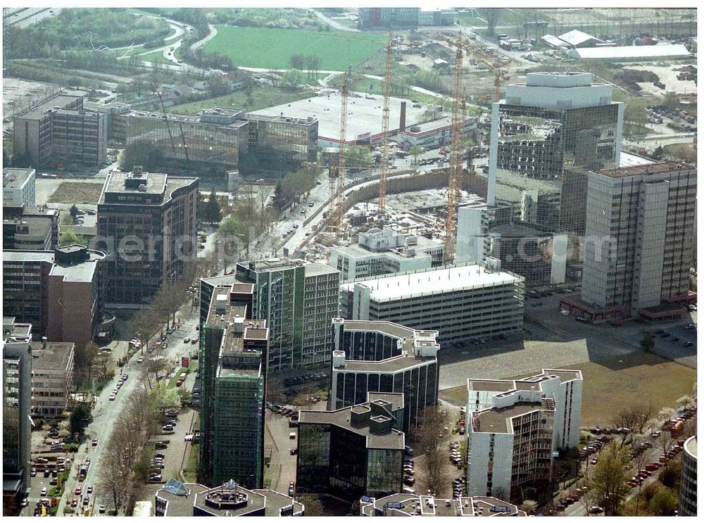 Aerial image FRANKFURT am MAIN - 14.04.2004 FRANKFURT am MAIN Gewerbe- und Entwicklungsgebiet Sossenheim der HVB-Projekt am Gewerbegebiet Eschenborn-Süd in Frankfurt/Main (Hessen).