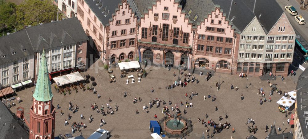 Aerial image Frankfurt am Main - Blick auf den Frankfurter Römer und den Römerberg. Der Römerberg ist der Rathausplatz von Frankfurt am Main und seit dem Hochmittelalter das Zentrum der Altstadt. View of the Town Hall Square in Frankfurt. The Römerberg is since the High Middle Ages the center of town.