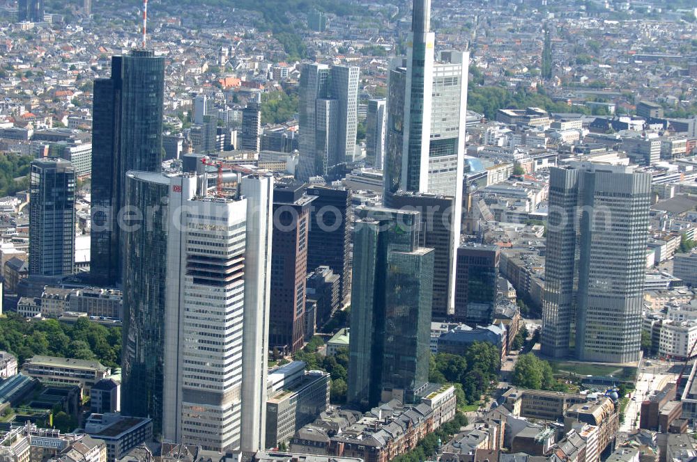 Aerial image Frankfurt am Main - Blick auf die Frankfurter Skyline am Main. Das Frankfurter Banken-, und Bürohauszentrum reiht die Mainmetropole in die Liste typische europäischer Hochhausstädte ein. View of the Frankfurt am Main skyline. The Frankfurt banking, and office center joins a list of the main metropolis in the typical high-rise European citys.