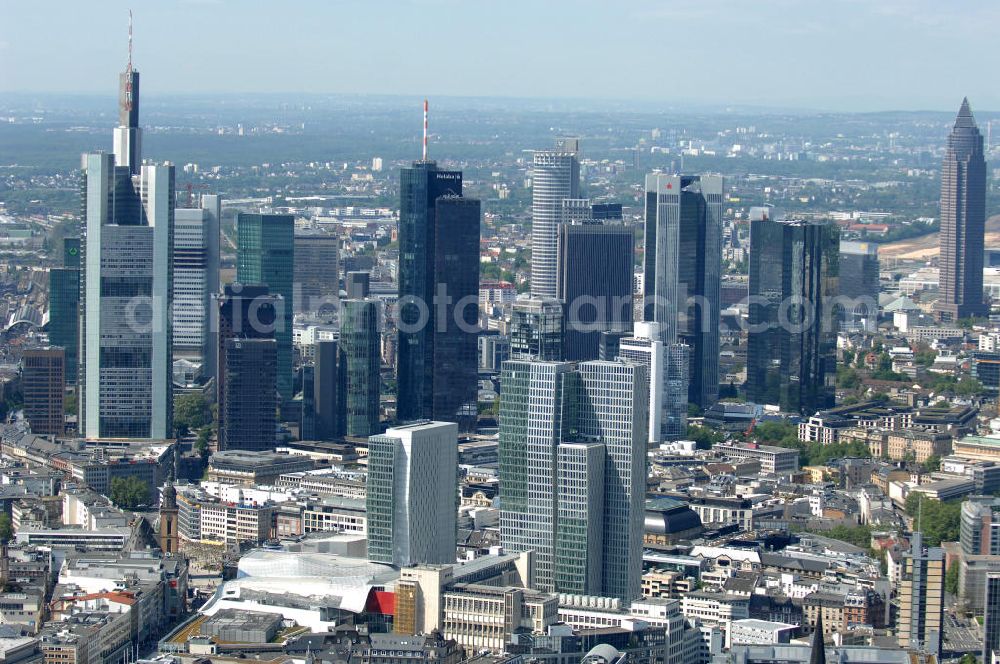 Aerial photograph Frankfurt am Main - Blick auf die Frankfurter Skyline am Main. Das Frankfurter Banken-, und Bürohauszentrum reiht die Mainmetropole in die Liste typische europäischer Hochhausstädte ein. View of the Frankfurt am Main skyline. The Frankfurt banking, and office center joins a list of the main metropolis in the typical high-rise European citys.