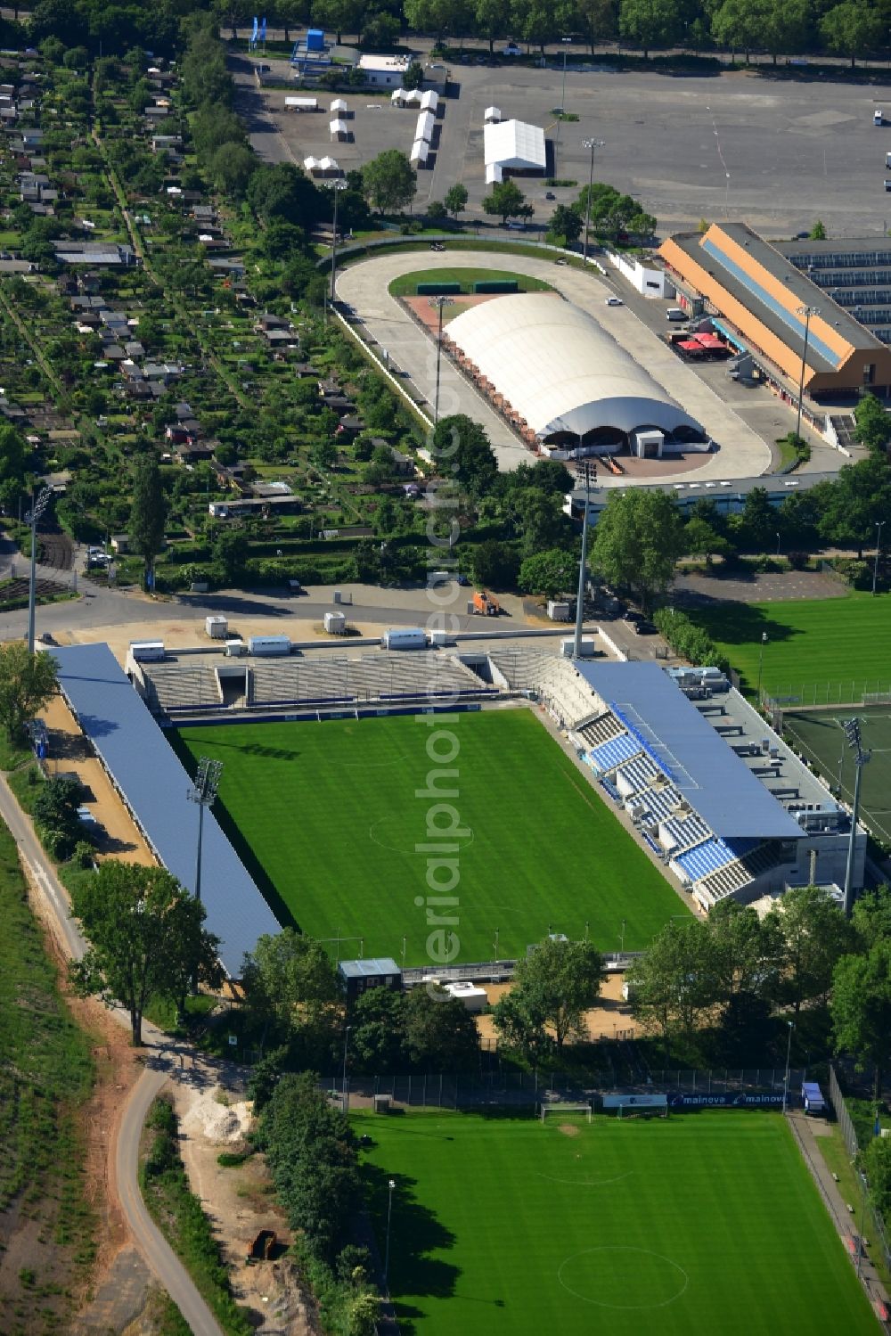 Aerial image Frankfurt am Main - Construction site of the Frankfurter Volksbank Stadium (formerly Stadium on Bornheimer Hang)