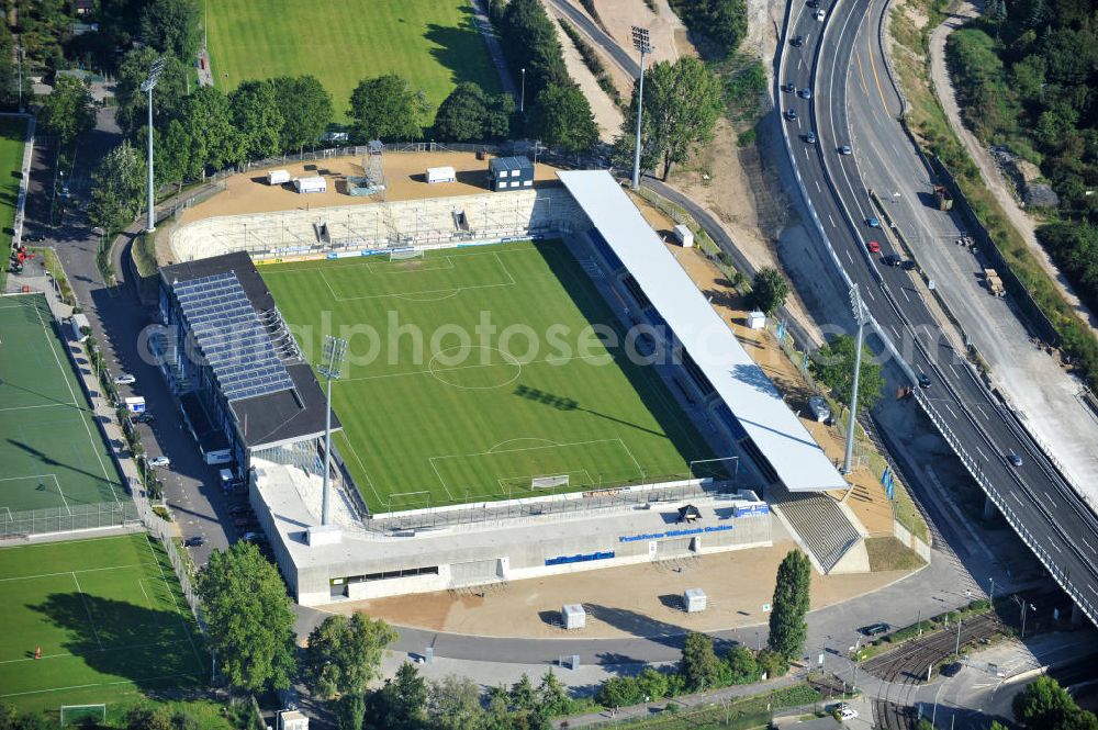 Aerial photograph Frankfurt am Main - Blick auf das umgebaute Frankfurter Volksbank-Stadion (vormals Stadion Am Bornheimer Hang). Der DFL erteilte im Rahmen des Lizensierungsverfahrens dem umgebauten Volksbank Stadion die Zulassung für die 2. Bundesliga. View of the Frankfurter Volksbank Stadium (formerly Stadium on Bornheimer Hang). The DFL issued under the licensing procedure, the converted Volksbank Stadion approval for the second Bundesliga.