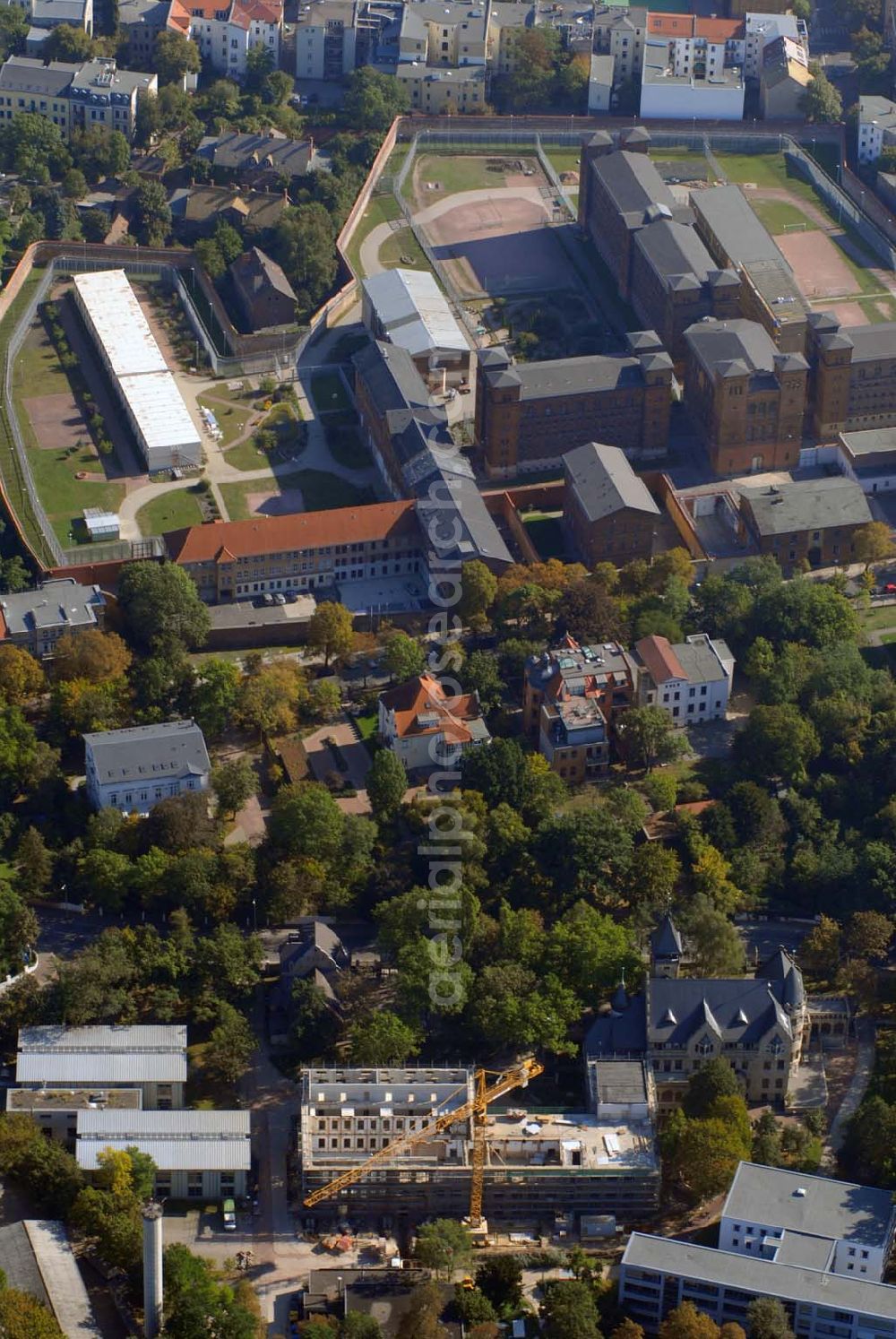 Halle from above - Der Rote Ochse ist eine Haftanstalt für Frauen mitten in der Stadt Halle (Saale), Am Kirchtor 13.