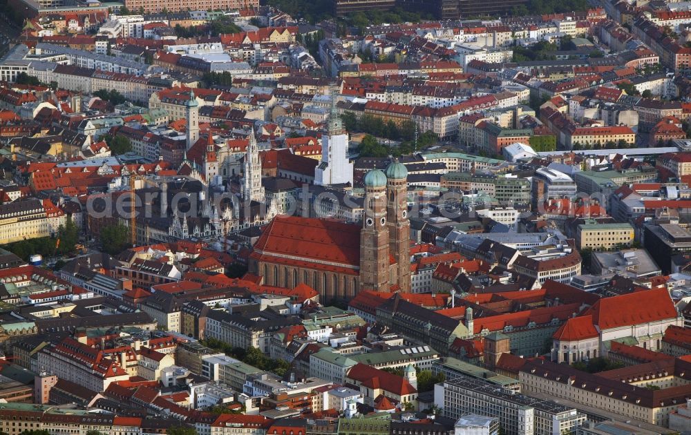 München from the bird's eye view: Historic city of Munich in the state Bavaria. Famous buildings in the inner city are the church Frauenkirche and the city hall Neues Rathaus