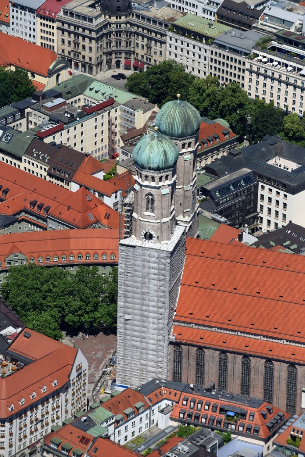 Aerial image München - Church building of the Frauenkirche in the old town in Munich in the state Bavaria, Germany