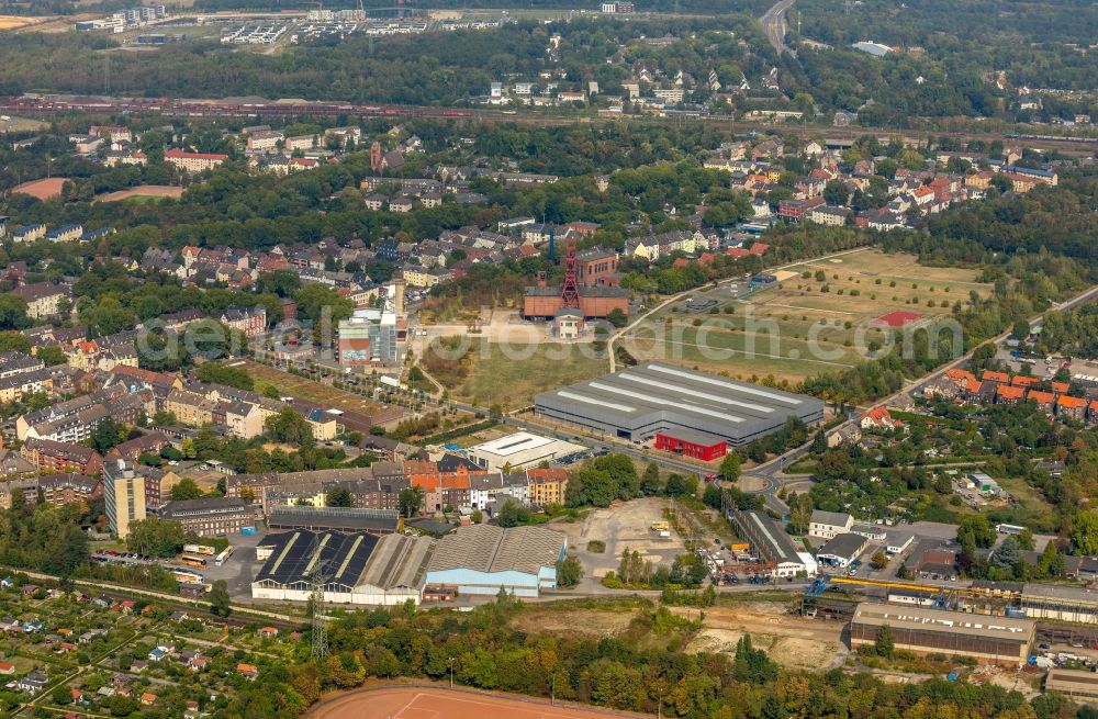 Gelsenkirchen from the bird's eye view: Conveyors and mining pits at the headframe er ehemaligen Zeche Consolidation 3 on Consolstrasse in Gelsenkirchen in the state North Rhine-Westphalia, Germany