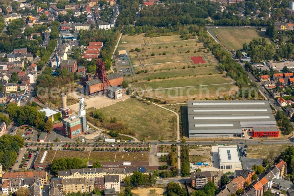 Aerial image Gelsenkirchen - Conveyors and mining pits at the headframe er ehemaligen Zeche Consolidation 3 on Consolstrasse in Gelsenkirchen in the state North Rhine-Westphalia, Germany