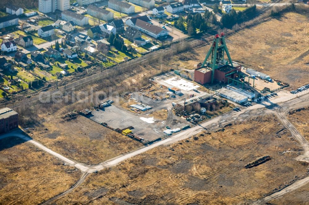 Aerial image Bergkamen - Conveyors and mining pits at the headframe Haus Aden on Rotherbachstrasse in Bergkamen in the state North Rhine-Westphalia, Germany