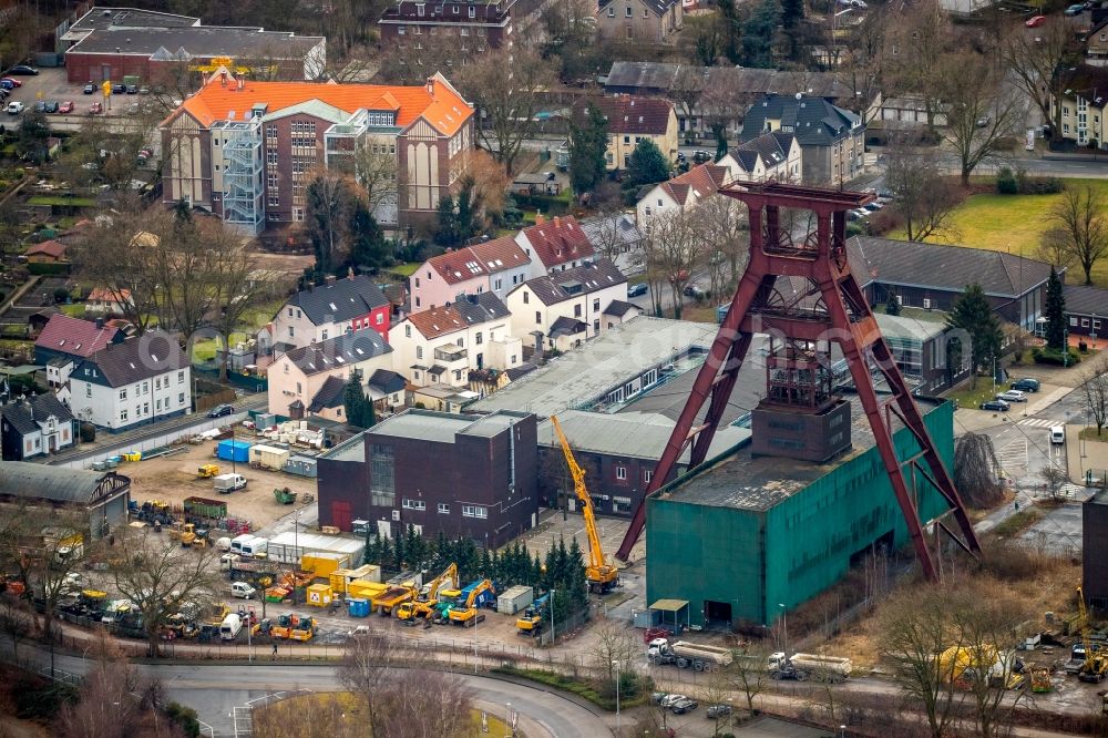 Aerial photograph Herne - Conveyors and mining pits at the headframe Zeche Pluto in Wanne-Eickel in the state North Rhine-Westphalia