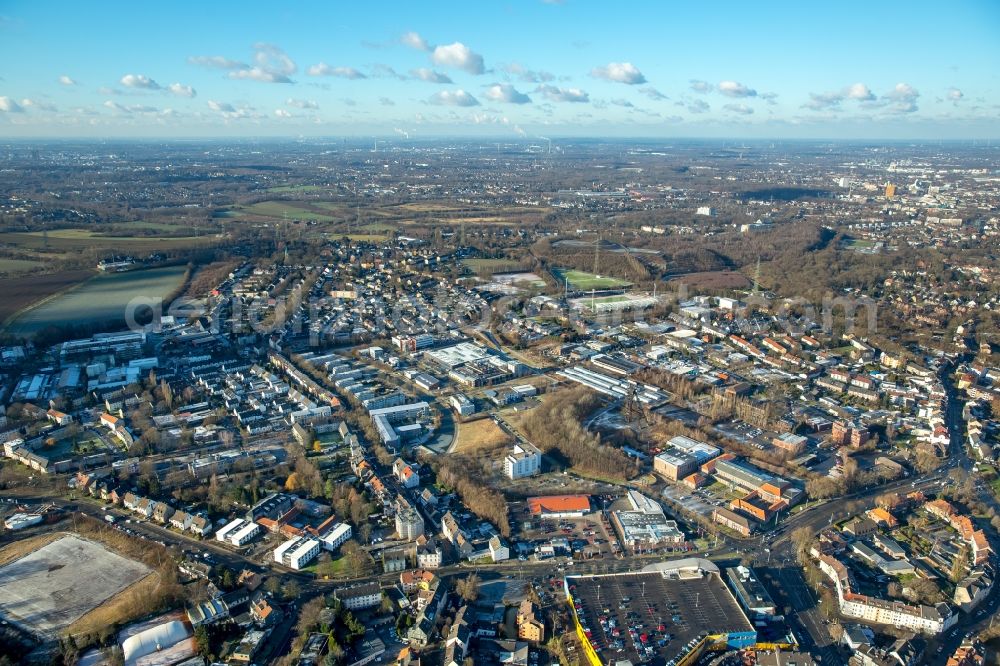 Aerial image Bochum - Conveyors and mining pits at the headframe the Zeche Holland in the district Wattenscheid in Bochum in the state North Rhine-Westphalia