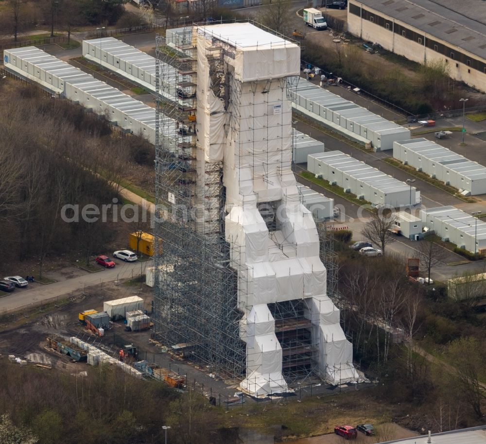 Bochum from the bird's eye view: Conveyors and mining pits at the headframe of Zeche Holland in the district Wattenscheid in Bochum in the state North Rhine-Westphalia, Germany