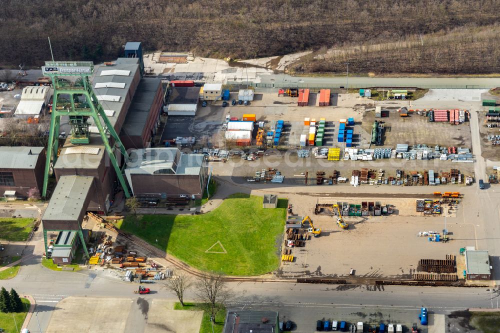 Aerial photograph Oberhausen - Mining shaft tower Prosper-Haniel hard coal revier in Oberhausen at Ruhrgebiet in the state North Rhine-Westphalia, Germany