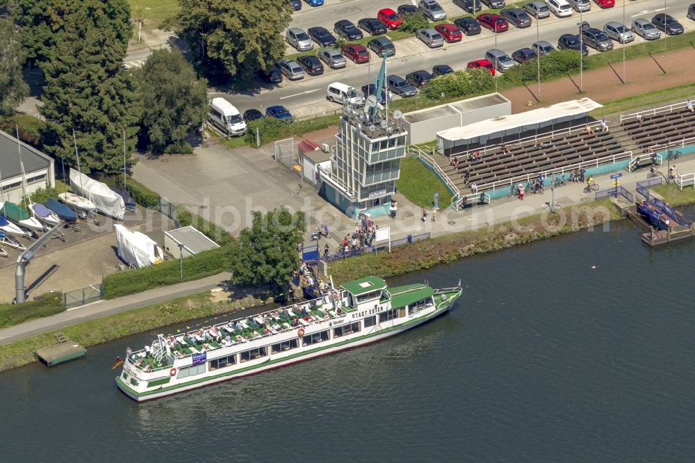 Aerial photograph Essen - View of the Baldeney Lake in Essen in the state North Rhine-Westphalia. The Baldeney Lake is the largest of the six Ruhr artificial lakes. The Lake has been closed to bathing for decades