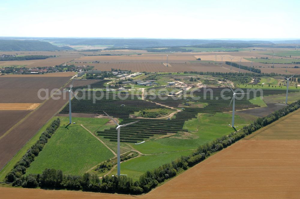 Aerial image Eckolstädt - Blick auf das Freifeld-Solarkraftwerk im Saaletal bei Eckolstädt in Thüringen. Diese Solarstromanlage entstand 2008 und kann Elektrizität für rund 2.500 Haushalte erzeugen. Die 32 Hektar große Photovoltaikanlage ist eine der größten ihrer Art in Deutschland. Bauherr: Beck Energy GmbH,