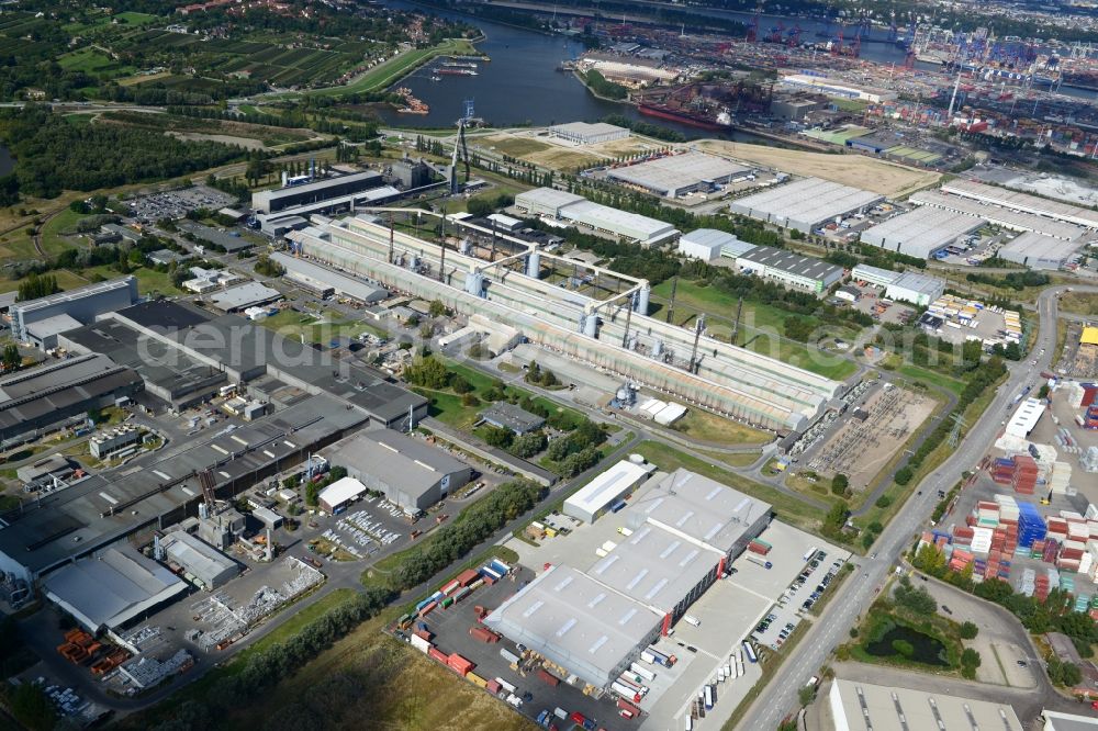 Aerial image Hamburg - Open space and building / hall at the Vollhöfner Weiden road in Hamburg-Altenwerder. A project of the Hamburg Port Authority HPA