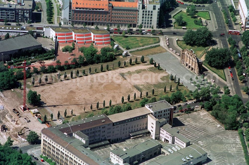 Berlin from the bird's eye view: Outdoor area at the Portal ruins facade of the Anhalt station in the district of Kreuzberg in Berlin