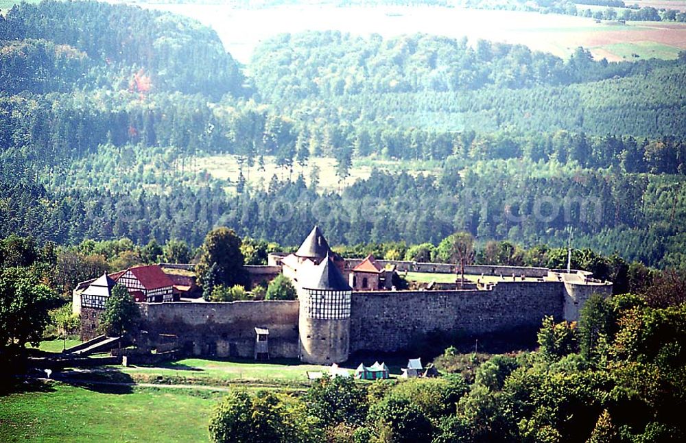 Grebenau in Hessen am Wolfersberg from the bird's eye view: Freiherr von Dörnberg'sche Stiftung Burg Herzberg, Jürgen Frhr. von Dörnberg, (Burghauptmann) Forsthof Huhnstadt, 36287 Breitenbach/H., Tel.: 06675/512, Fax 1634, Mobil-Tel.: 0171/3641786 stiftung@burg-herzberg.de