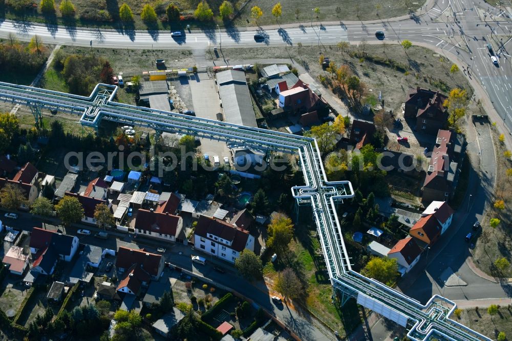 Greppin from above - Overhead pipes for district heating supply along the Parsevalstrasse in Greppin in the state Saxony-Anhalt, Germany