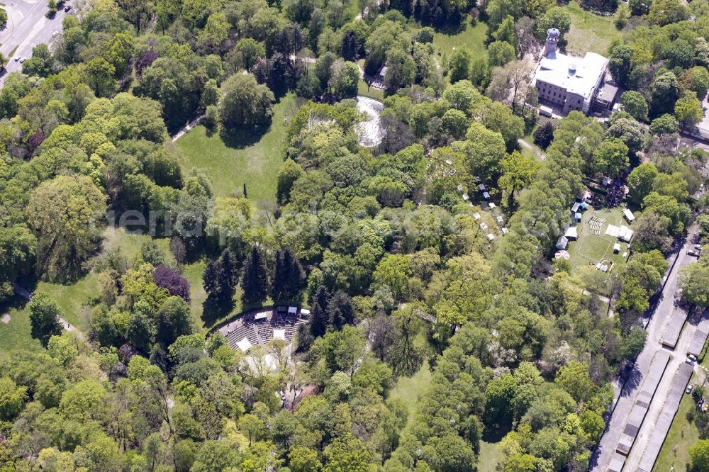 Aerial image Berlin - Open air stage Parkbuehne Biesdorf in the castle park of Biesdorf in the district of Marzahn-Hellersdorf in Berlin