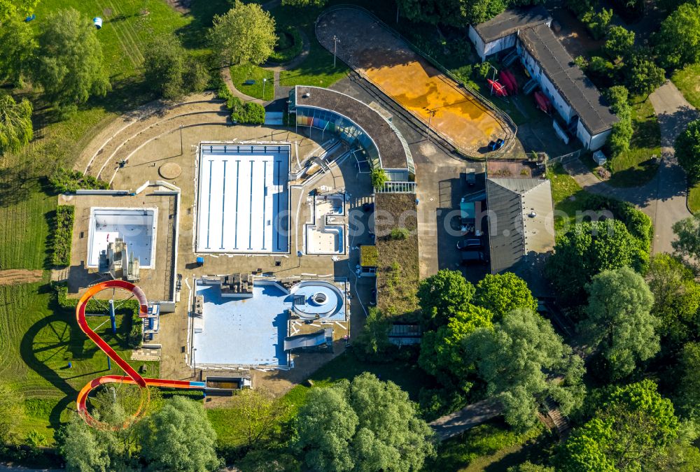 Aerial photograph Herdecke - view of the open air bath Bleichstein in Herdecke in the state of North Rhine-Westphalia