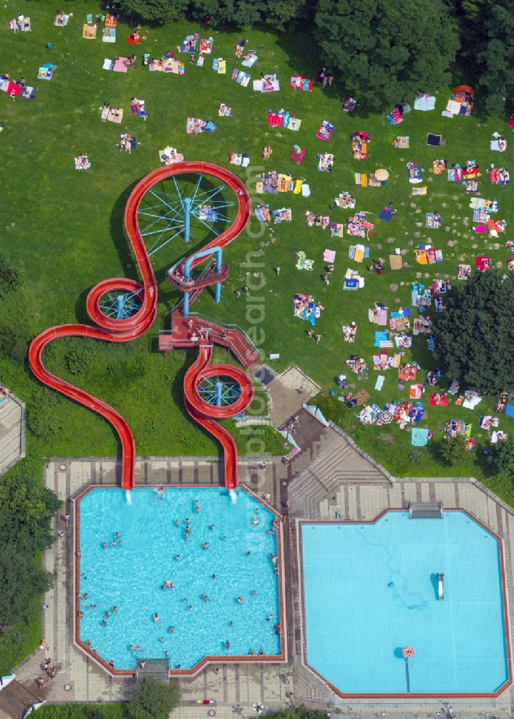 Herten from above - View of the waterpark Copa Ca Backum in Herten in the state North Rhine-Westphalia. The Copa Ca Backum contains open-air pools, indoor swimming pool; saunas and wellness