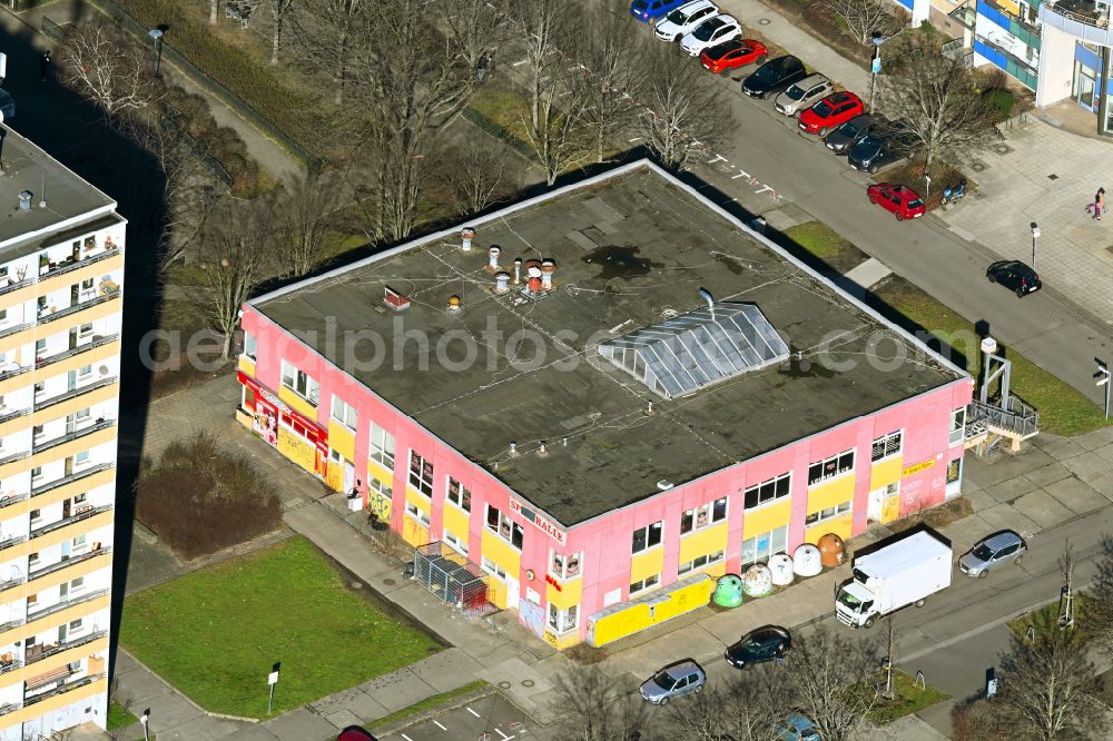 Aerial image Berlin - Leisure facility and youth club on street Eichhorster Strasse in the district Marzahn in Berlin, Germany