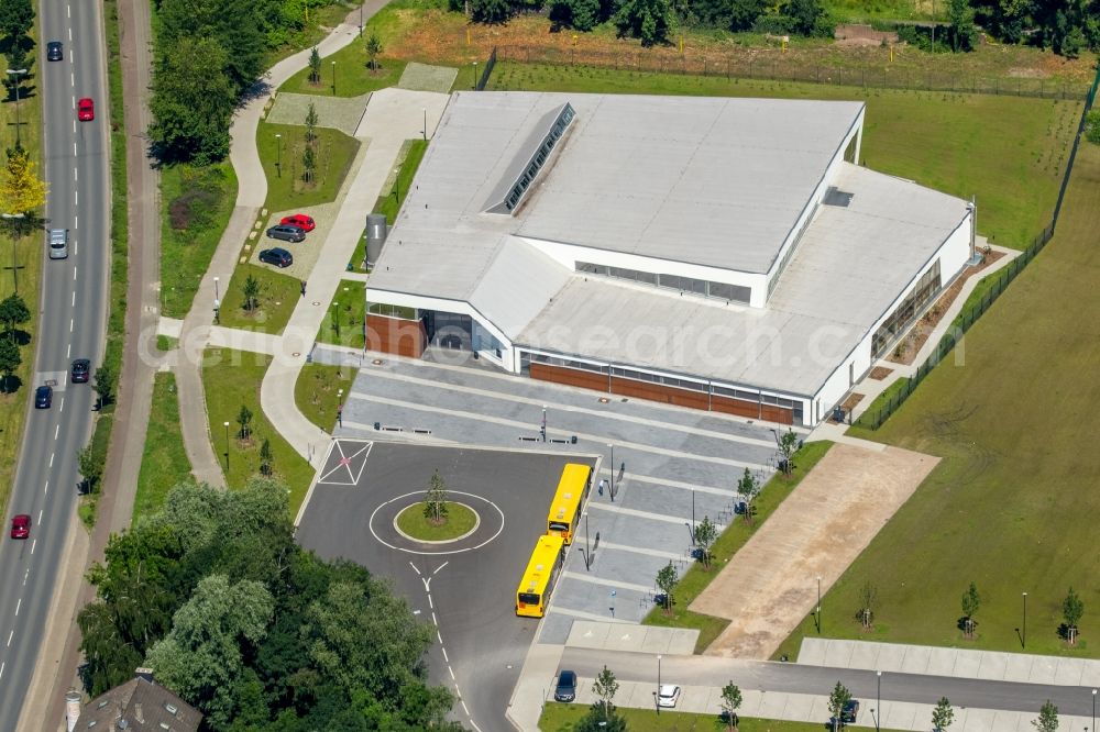 Essen from the bird's eye view: Recreation Sportbad the tower box on Reckhammerweg in Essen in North Rhine-Westphalia