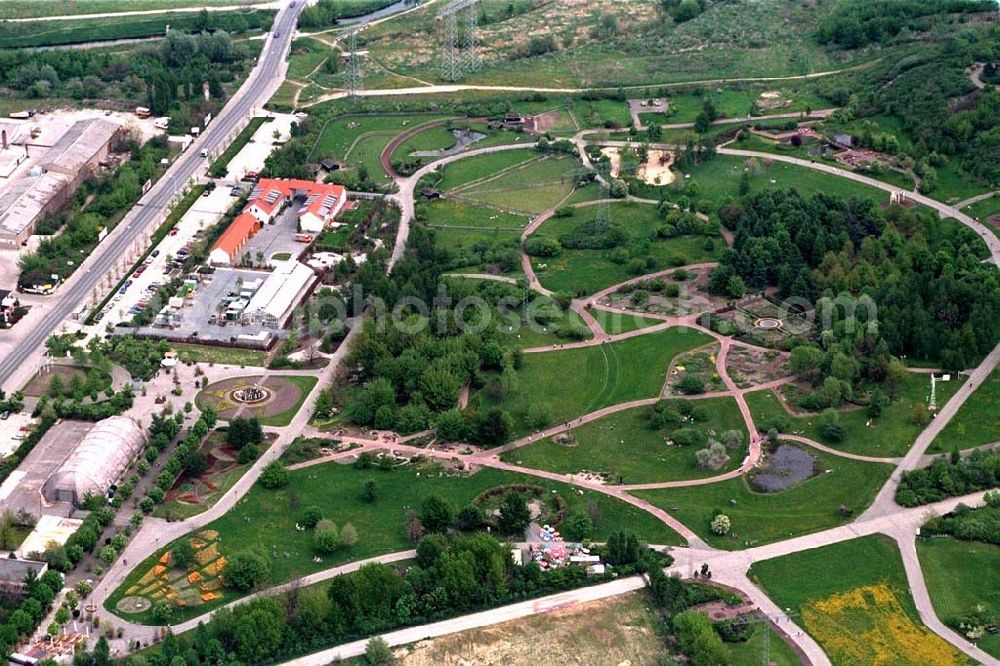 Aerial photograph Berlin-Marzahn - Freizeitpark Berlin - Marzahn. Baubeginn des Chinesischen Gartens.