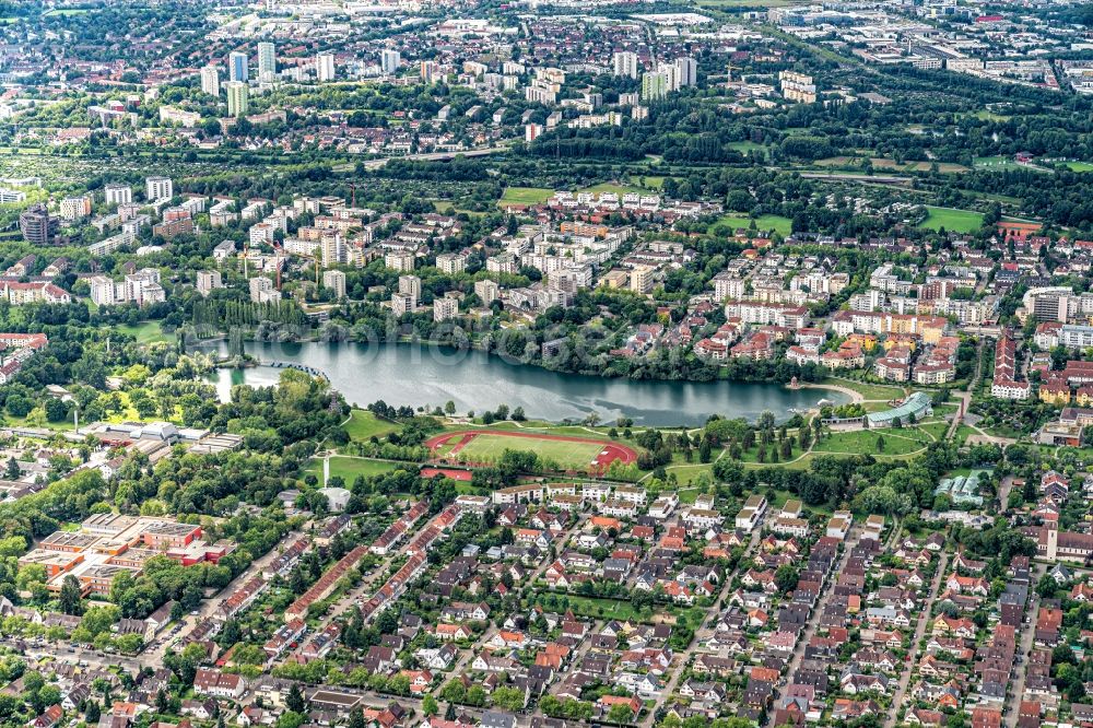 Aerial image Freiburg im Breisgau - Leisure Centre - Amusement Park andvBuergerhaus on Seepark of Flueckigersee in Freiburg im Breisgau in the state Baden-Wurttemberg, Germany