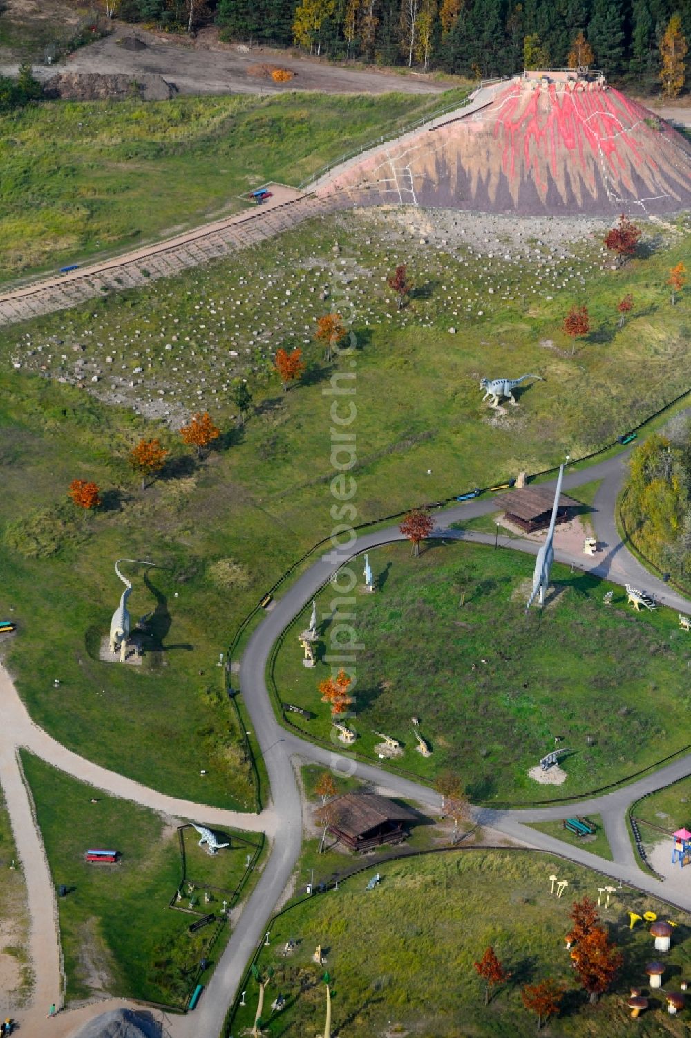 Aerial photograph Germendorf - Leisure Centre - Amusement Park Dinopark Germendorf An den Waldseen in Oranienburg in the state Brandenburg, Germany