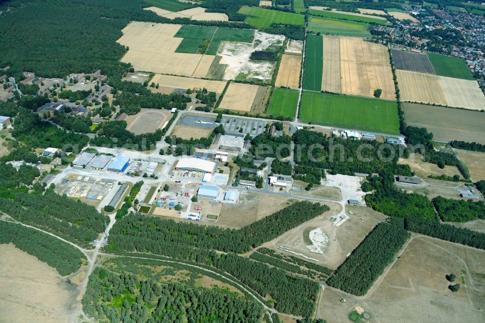 Wesendorf from above - Leisure Centre - Amusement Park Hammerstein Park Wesendorf along the Lange Strasse in Wesendorf in the state Lower Saxony, Germany