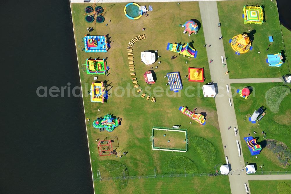 Schwerin from above - Leisure Centre - Amusement Park a bouncy castle landscape on the shores of Lake in Schwerin in the state Mecklenburg - Western Pomerania