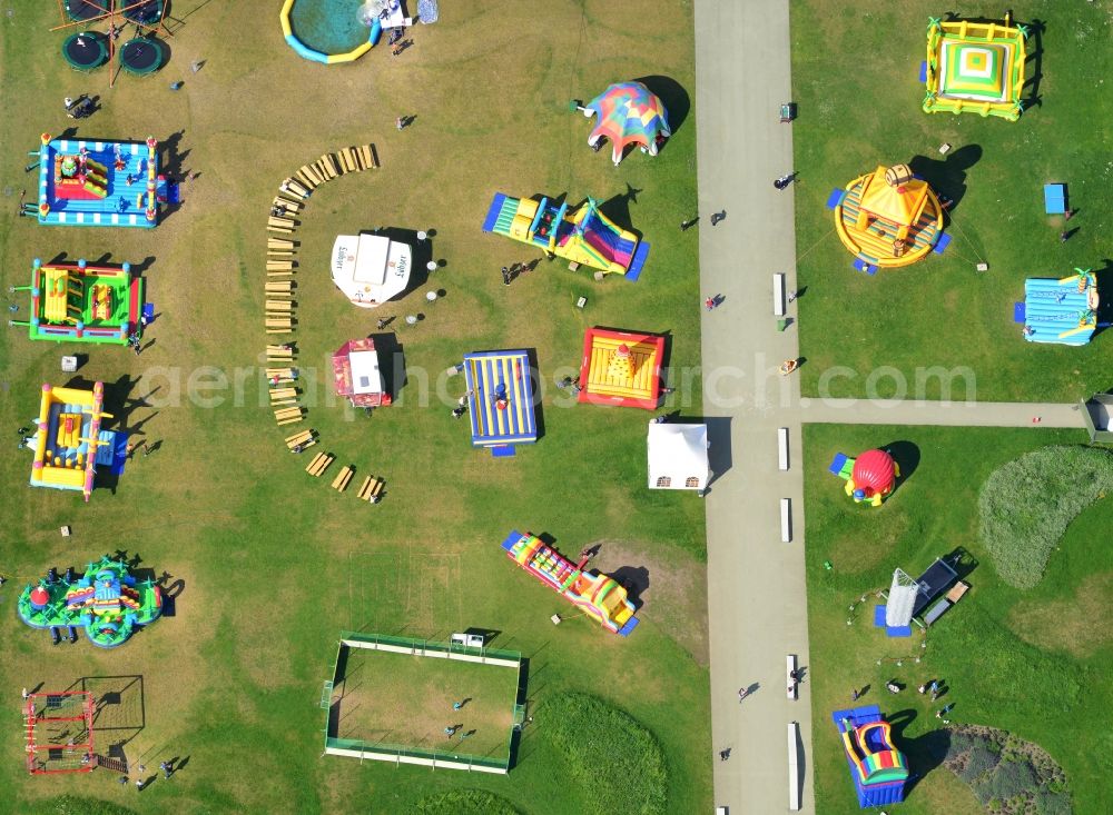 Schwerin from above - Leisure Centre - Amusement Park a bouncy castle landscape on the shores of Lake in Schwerin in the state Mecklenburg - Western Pomerania