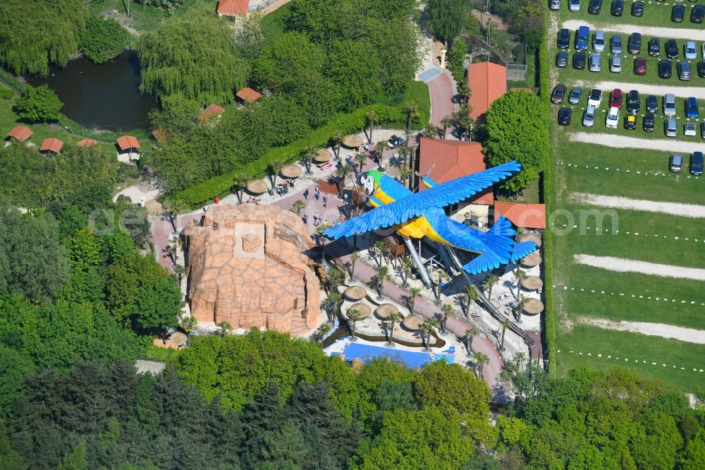 Kevelaer from above - Leisure Centre - Amusement Park Irrland Die Bauernhof-Erlebnisoase Am Scheidweg in Kevelaer in the state North Rhine-Westphalia, Germany