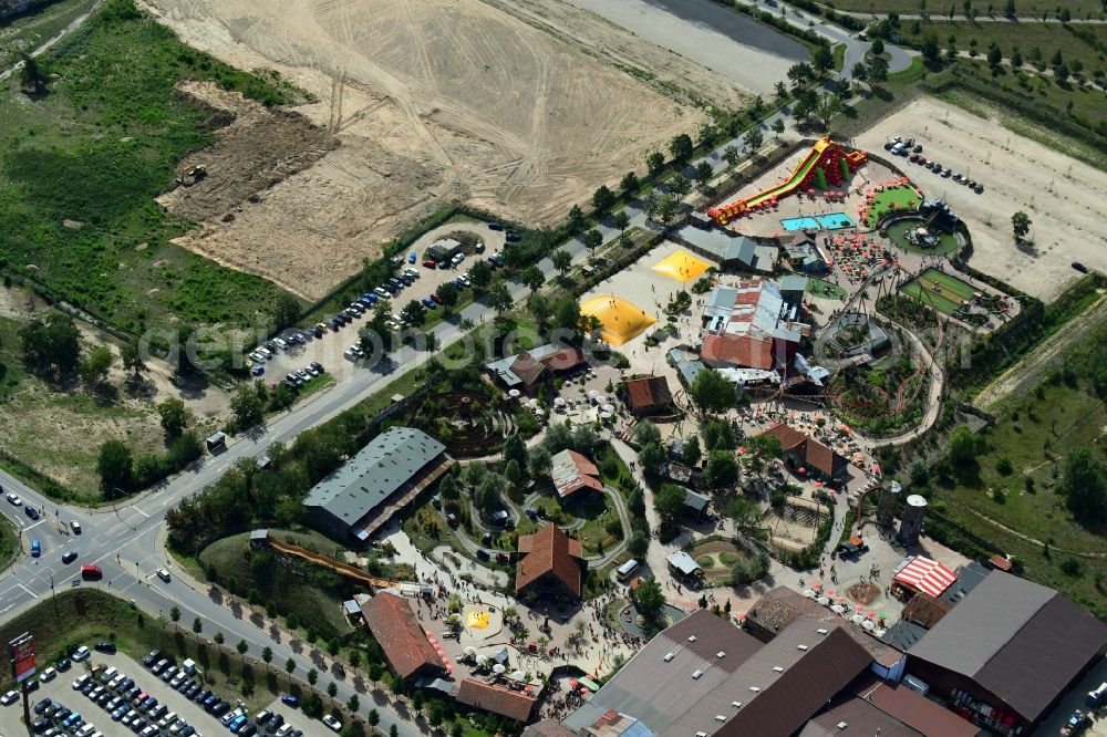 Wustermark from the bird's eye view: Leisure Centre - Amusement Park Karls Freizeitpark Zur Doebritzer Heide in the district Elstal in Wustermark in the state Brandenburg, Germany