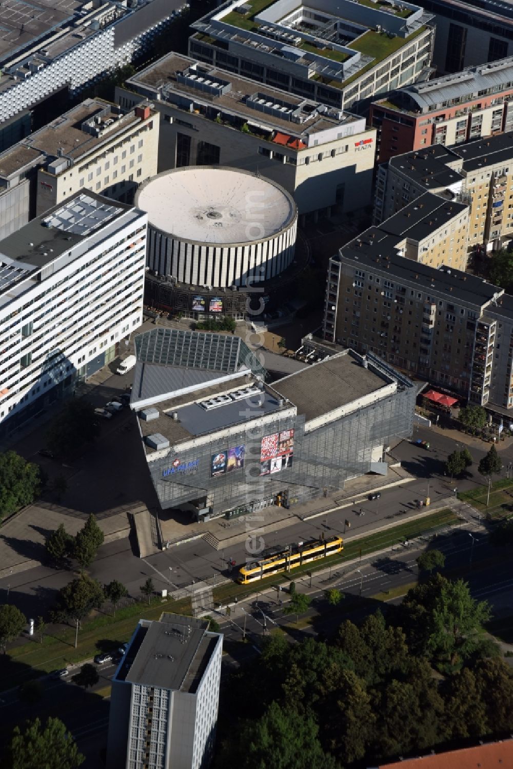 Aerial image Dresden - Building of the cinema - movie theater Cineplex-Rundkino Dresden on Prager Str.asse in Dresden in the state Saxony