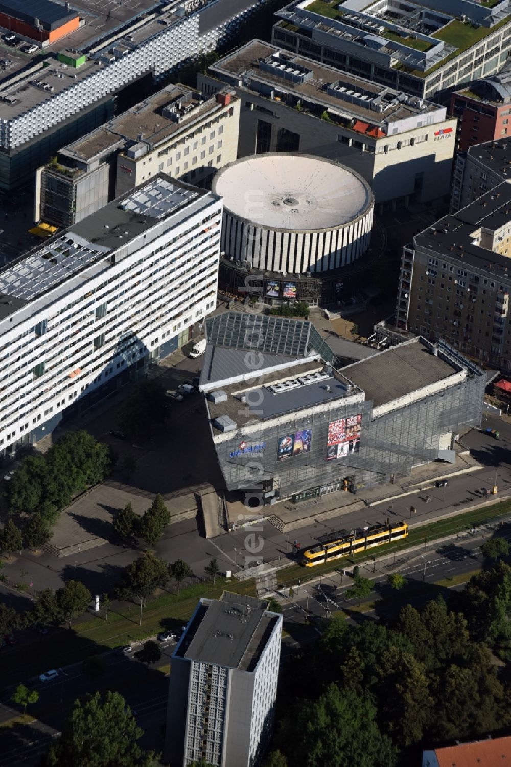 Aerial photograph Dresden - Building of the cinema - movie theater Cineplex-Rundkino Dresden on Prager Str.asse in Dresden in the state Saxony