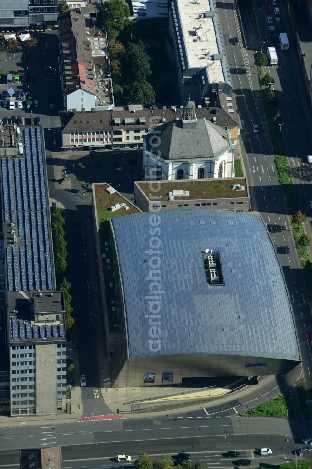 Aerial photograph Kassel - Building of the cinema - movie theater on Karlsplatz in Kassel in the state Hesse