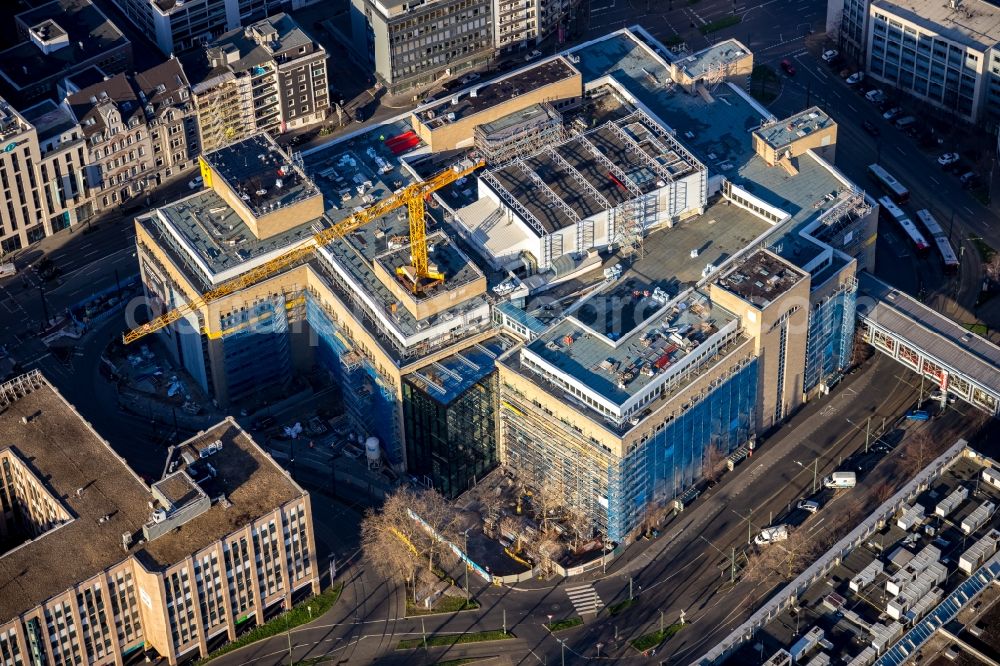 Aerial image Düsseldorf - Building of the cinema - movie theater Ufa Palast in the district Stadtmitte in Duesseldorf in the state North Rhine-Westphalia, Germany